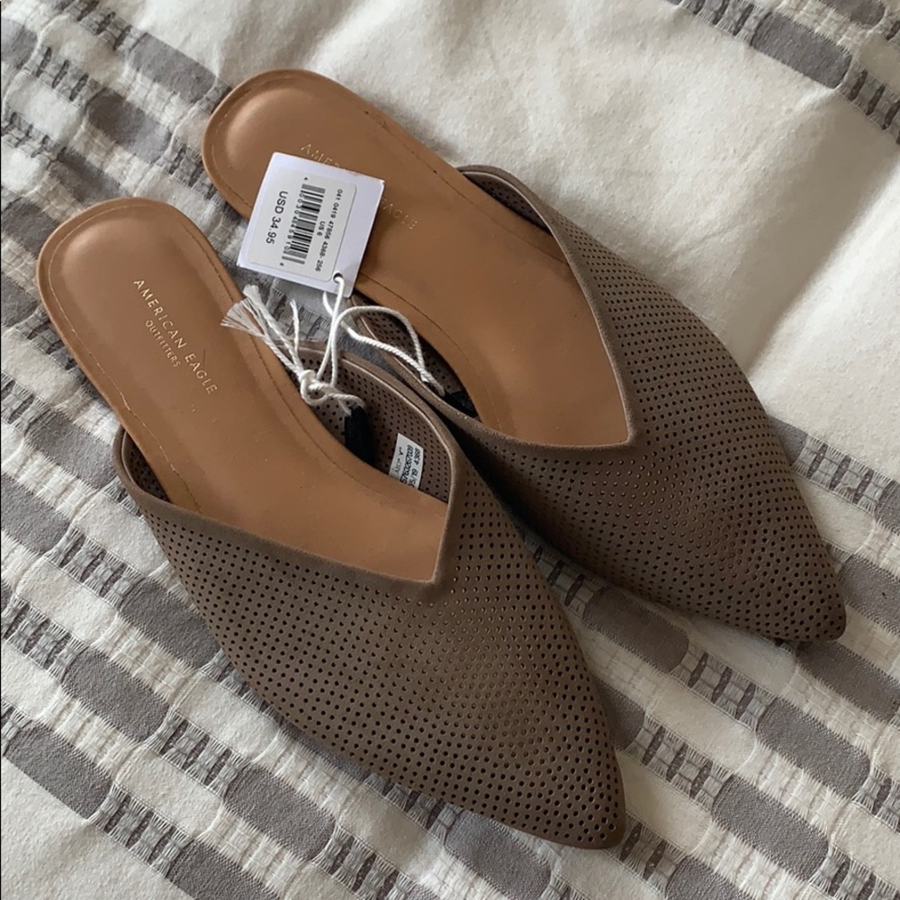 American Eagle slide on mule loafers